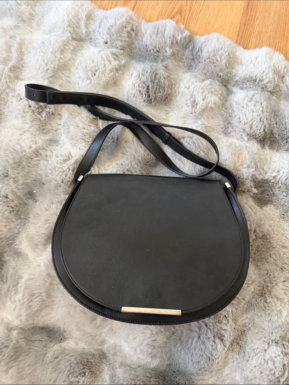 Cuyana Black Leather Crescent Crossbody with Gold Bar